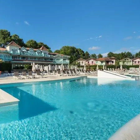 Appartement Sur Golf Avec Piscine Chauffee A Lacanau-Ocean Exterior photo