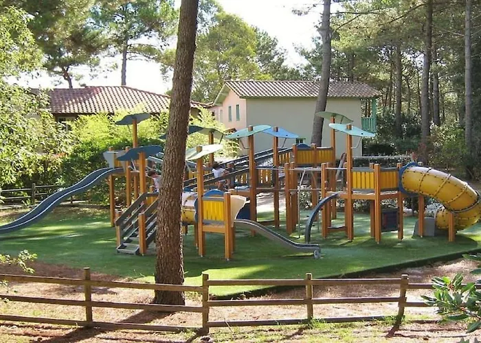 Appartement Sur Golf Avec Piscine Chauffee A Lacanau-Ocean