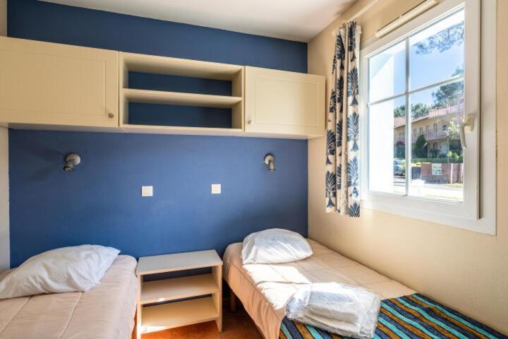 Apartment Sur Golf Avec Piscine Chauffee A Lacanau-ocean Lacanau