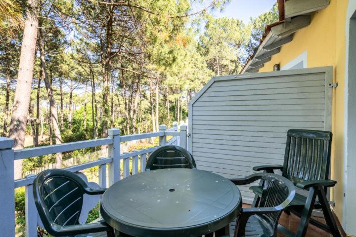 Sur Golf Avec Piscine Chauffee A Lacanau-ocean Apartment